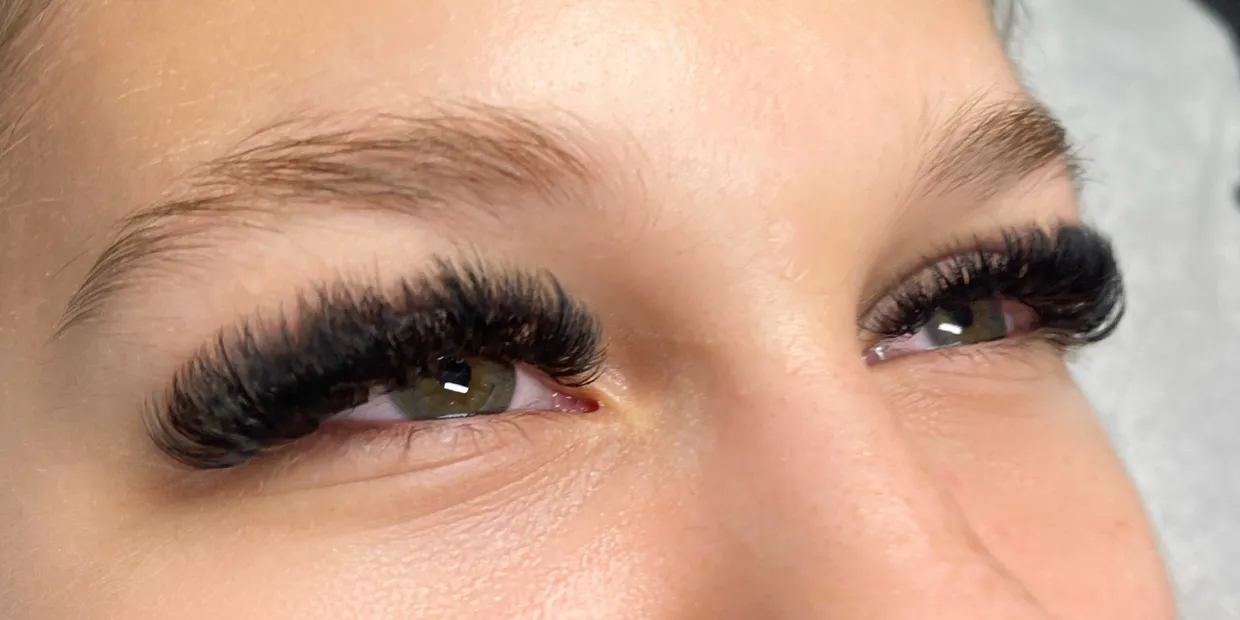 Eyelash Extensions St Pete